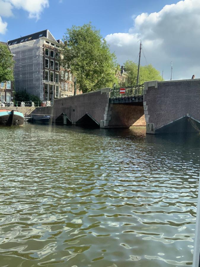 Boat No Breakfast Hotel Amsterdam Exterior photo